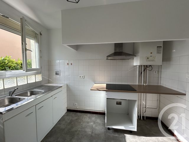 Appartement à louer - 3 pièces - 64.82 m2 - CUGNAUX - 31 - MIDI-PYRENEES - Century 21 Partenaire Immobilier