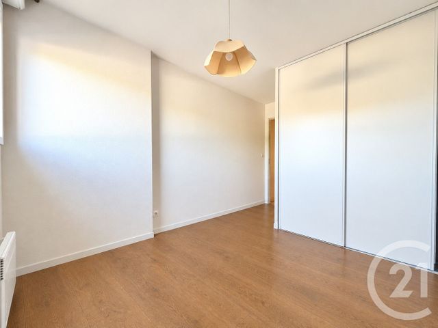 Appartement T3 à louer - 3 pièces - 48.29 m2 - CUGNAUX - 31 - MIDI-PYRENEES - Century 21 Partenaire Immobilier