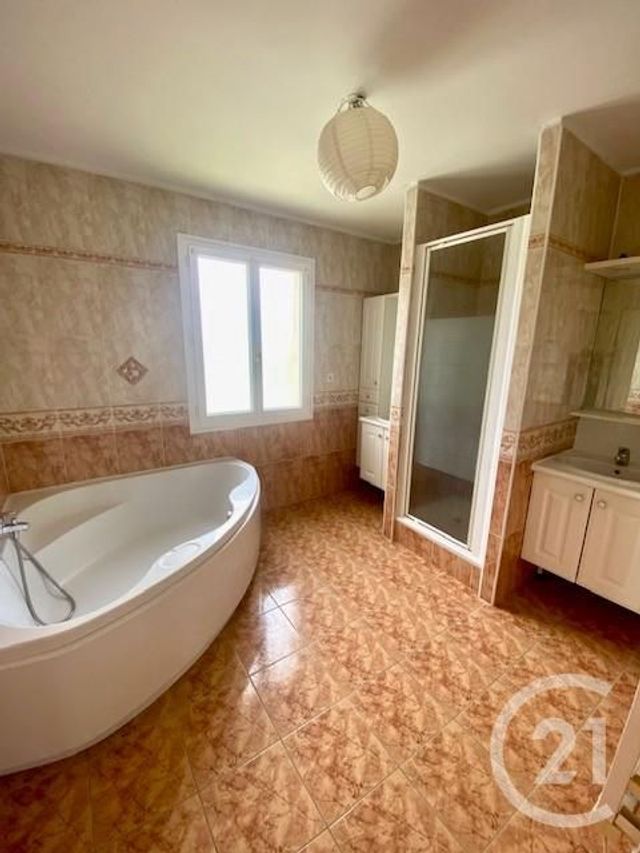 maison à louer - 5 pièces - 100.16 m2 - FROUZINS - 31 - MIDI-PYRENEES - Century 21 Partenaire Immobilier